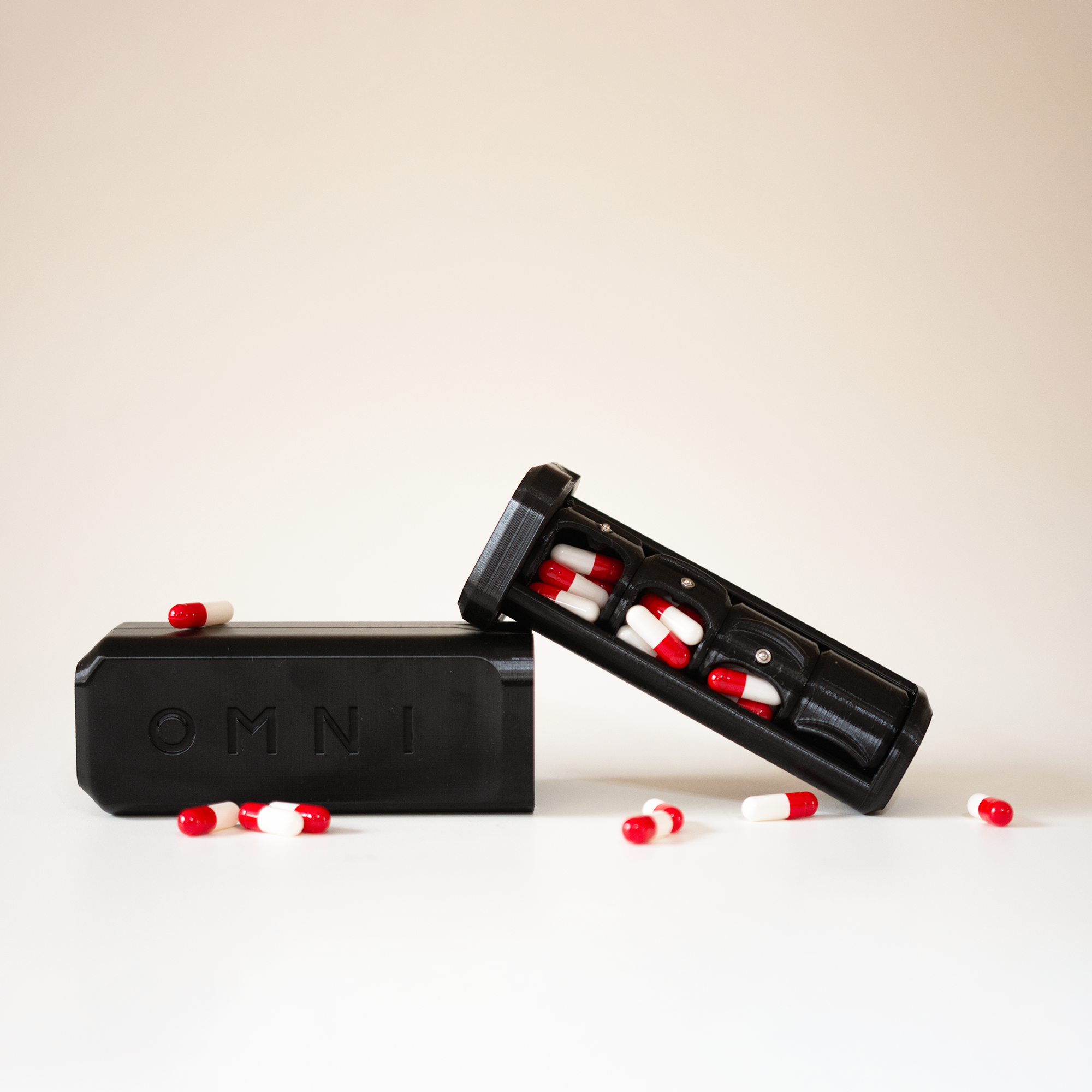 OMNI 3D PRINT Porta Comprimidos e Cápsulas, Organizador de Medicamentos Portátil - Preto